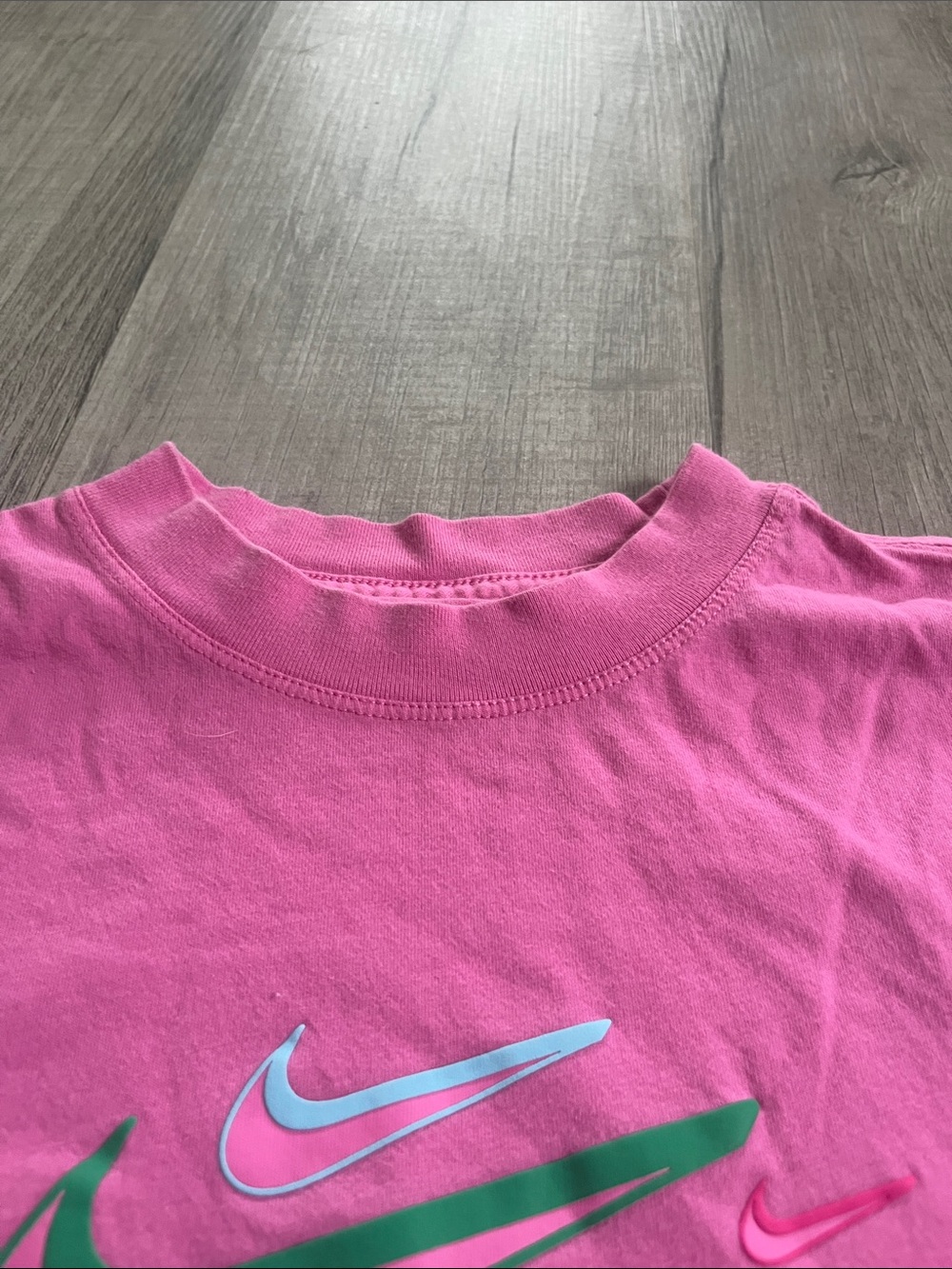 ✨Nike Tee✨ - Picture 5 of 6